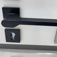 مسكات ابواب مفصول اسود MBL  - صورة 1