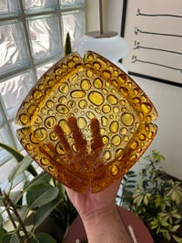 ‏Mid Century Blenko Amber Bubble Glass Ashtray - Image 8
