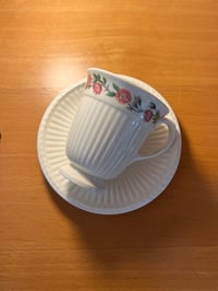 Wedgwood 'Rosalind' from the 70s 🏴󠁧󠁢󠁥󠁮󠁧󠁿  - Image 2