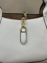 قوتشي - صورة 16