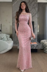 فستان سهرة وردي ترابي  - صورة 1
