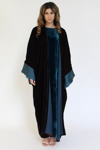 Chic Velvet   - Image 3