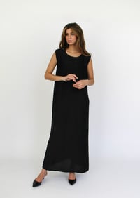 Black Basic Dress - Image 1