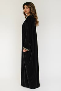 Elegant Velvet - Image 3