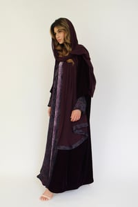 Chic Velvet - Image 1
