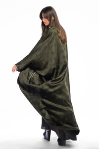 European Silk Crêpe  - Image 3