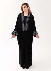 Crepe Silk Embroidered White - Image 2