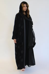Classy Velvet  - Image 5