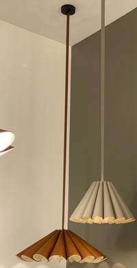 إنارة معلّقة مودرن تصميم جلد - صورة 4