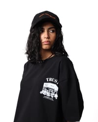 Black T-shirt - صورة 2