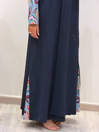 عباية كريب كحلي عملية - صورة 3