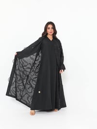 عباية اورجنزا مطرزة أسود - صورة 3