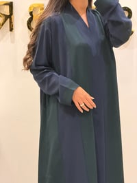 عباية كريب عملية كحلي واخضر - صورة 2