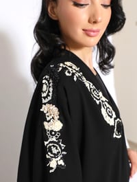 عباية تطريز كورشي ورد - صورة 1