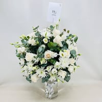 595-571 - Image 1