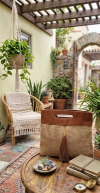 Bag / Cltuch  - Image 1