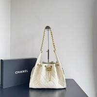 شنطة نسائية ماركة شانيل  - Image 4