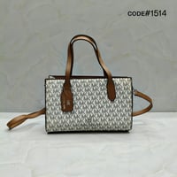شنطة نسائية ماركة مايكل كورس -m11 - صورة 7