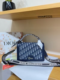  شنطة نسائية ماركة ديور - d57 - صورة 3
