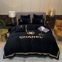 طقم مفرش سرير 6 قطع ماركة شانيل - صورة 10