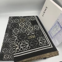 سكارف نسائي ماركة لووي - صورة 4