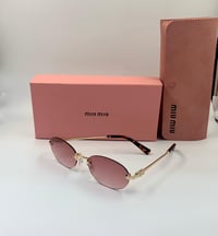نظارات نسائية ماركة ميو ميو  - Image 8
