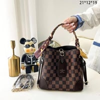 شنطة نسائية ماركة لويس فيتون  - Image 6