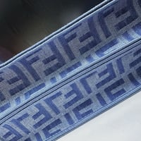 شنطة نسائية ماركة فندي - Image 5