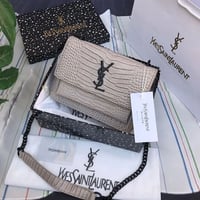 شنطه نسائيه ماركة إيف سان لوران - Image 6