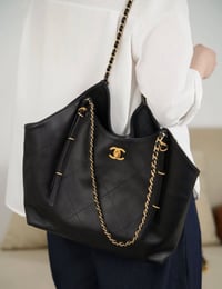 شنطة نسائية ماركة شانيل -c06 - صورة 3