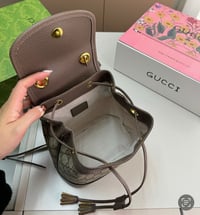 شنطة نسائية ماركة قوتشي  - Image 9