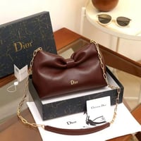 شنطة نسائية ماركة ديور - Image 3