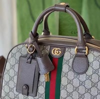 شنطة نسائية ماركة قوتشي  - صورة 12