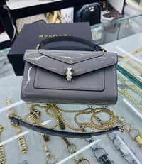 شنطة نسائية ماركة بولغري - صورة 8