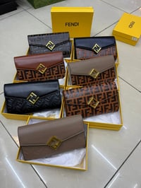 شنطة نسائية ماركة فيندي  - صورة 14