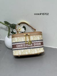 شنطة نسائية ماركة ديور -d24 - Image 6