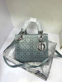 شنطة نسائية ماركة ديور  - Image 7