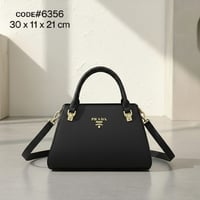 شنطة نسائية ماركة برادا  - Image 3