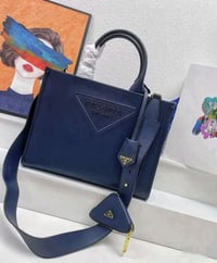 شنطة سنائية ماركة برادا - صورة 4