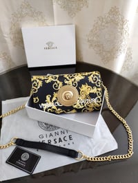 شنطة نسائية ماركة فرزاتشي  - Image 4