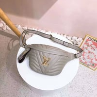 شنطة نسائية ماركة لويس فيتون - Image 5