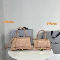 شنط ماركة بلنسياقا الكبيرة والصغيرة - Image 3