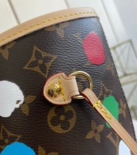 شنطة نسائية ماركة لويس فيتون L33 - صورة 4