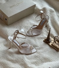 حذاء نسائي كعب ماركة جيمي تشو - Image 6