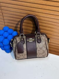 شنطة نسائية ماركة قوتشي - Image 7