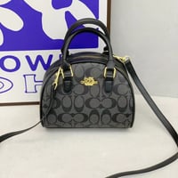 شنطة نسائية ماركة كوتش - Image 5