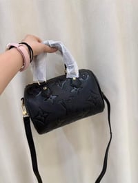 شنطة نسائية ماركة لويس فيتون  - Image 9