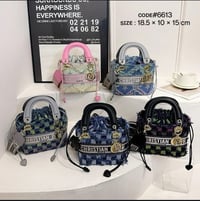 شنطة نسائية ماركة كريستيان باريس - Image 6
