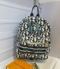 شنطة ظهر ماركة ديور - Image 10