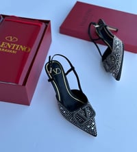 حذاء نسائية ماركة فالنتينو - Image 2